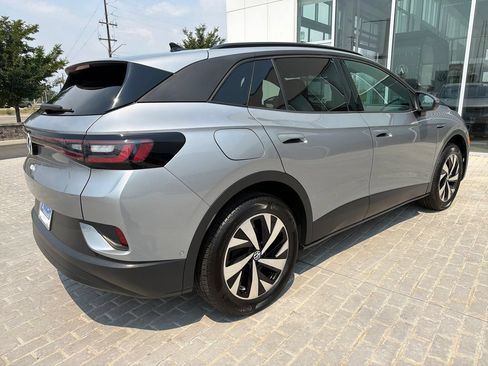 Certified 2023 Volkswagen ID.4 Pro AWD/4WD image 7