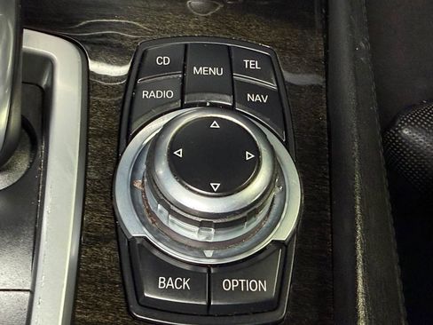 Used 2012 BMW 750i RWD image 34
