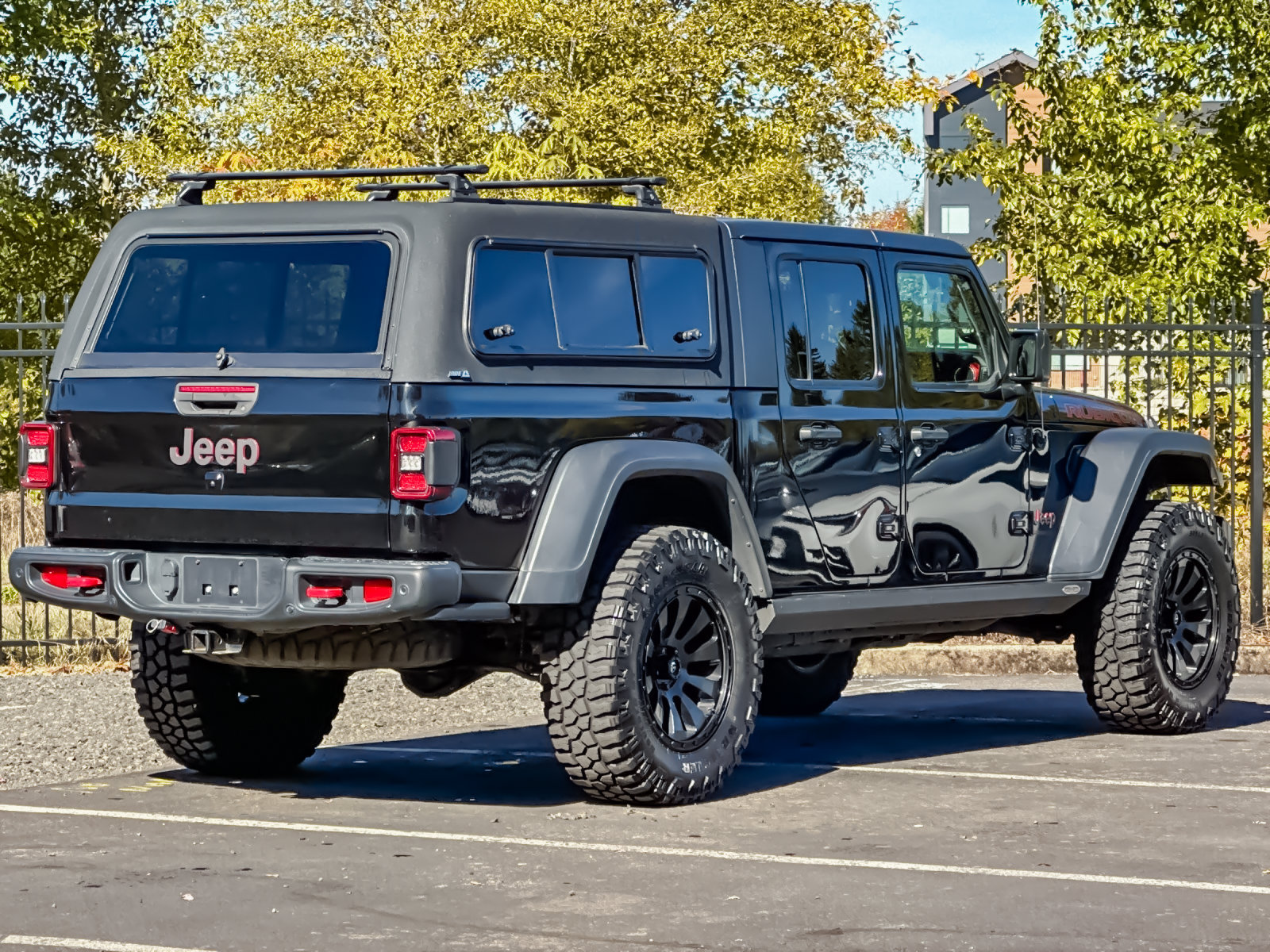 Used 2020 Jeep Gladiator Rubicon AWD/4WD image 3