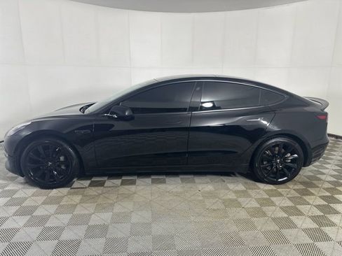 Used 2020 Tesla Model 3 Performance image 3