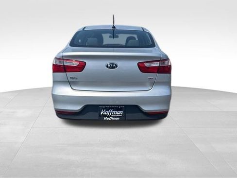 Used 2017 Kia Rio LX w/ Power Package FWD image 4