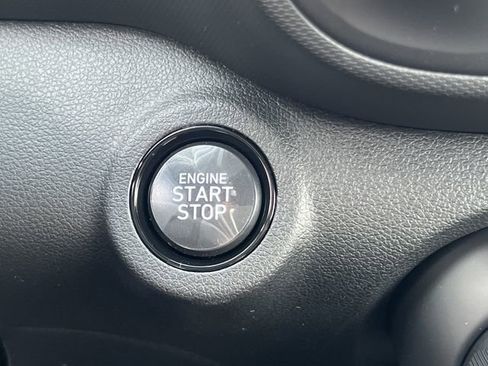 New 2026 Hyundai Venue SEL image 23