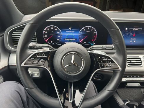 Used 2025 Mercedes-Benz GLE 350 4MATIC image 16