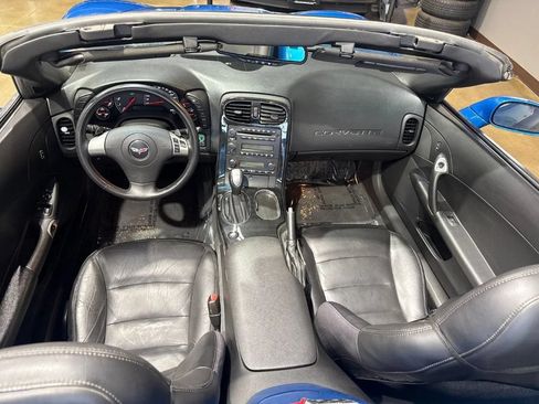 Used 2009 Chevrolet Corvette Convertible RWD image 14