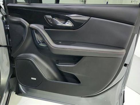 Used 2025 Chevrolet Blazer RS FWD image 26