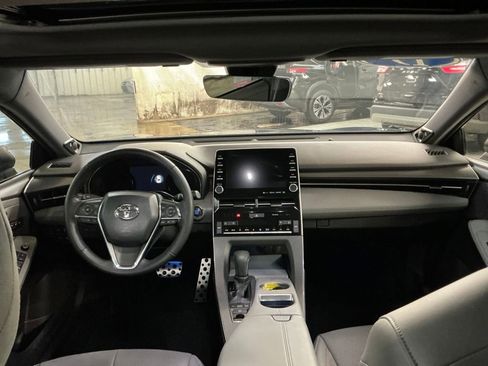 Certified 2019 Toyota Avalon Touring image 16