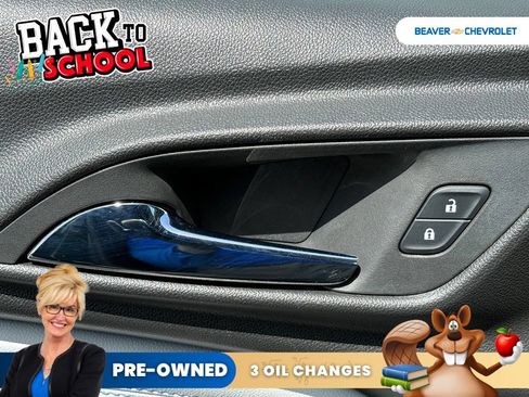 Used 2025 Chevrolet Trax LT FWD image 33