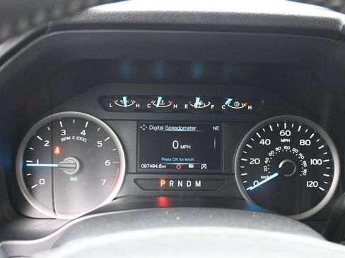 Used 2019 Ford F150 XLT w/ Equipment Group 302A Luxury AWD/4WD image 16