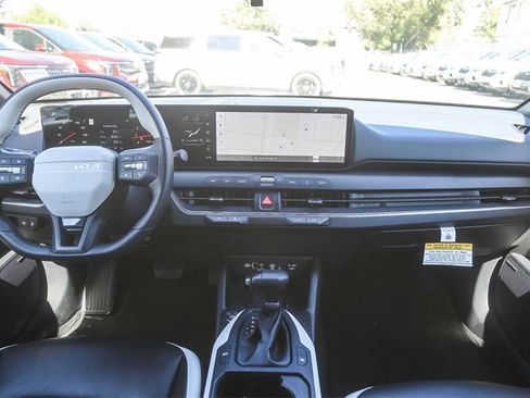 Certified 2025 Kia K4 GT-Line w/ GT-Line Premium Package image 14