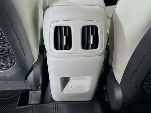 New 2026 Hyundai Tucson Limited image 18