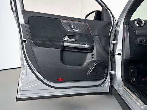 Certified 2023 Mercedes-Benz GLA 250 image 21