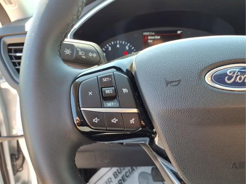 Used 2022 Ford Escape SEL FWD image 15