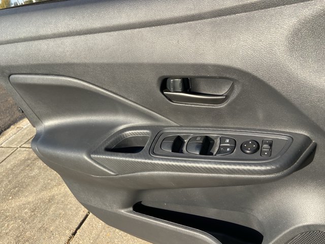 Used 2025 Nissan Versa S w/ Trunk Package FWD image 50