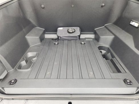 New 2025 GMC Sierra EV Denali image 19