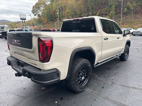 New 2026 GMC Sierra 1500 AT4X w/ AT4X AEV Edition image 4
