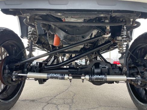 Used 2020 Ford F250 Platinum w/ FX4 Off-Road Package image 19