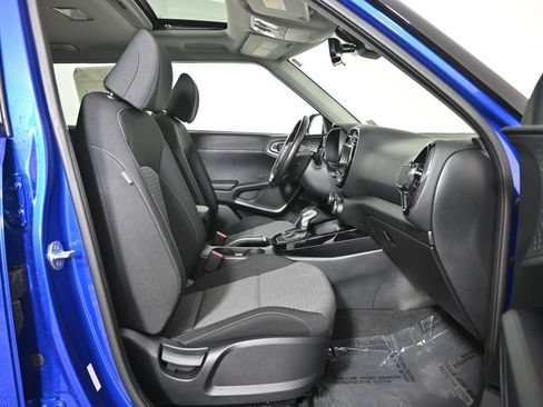 Used 2022 Kia Soul GT-Line image 13
