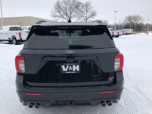 Used 2020 Ford Explorer ST w/ ST Street Pack image 26
