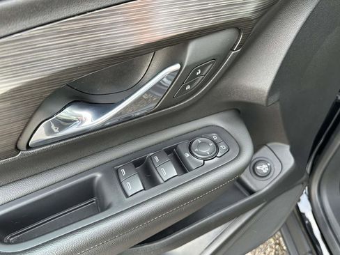 Certified 2023 GMC Terrain SLE w/ Driver Convenience Package image 17