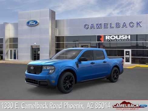 New 2025 Ford Maverick XLT w/ Black Appearance Package image 25