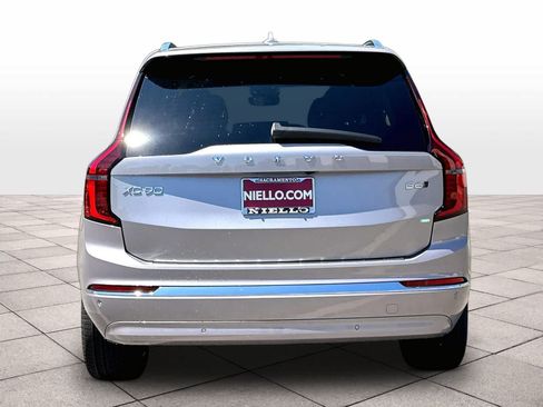 New 2026 Volvo XC90 B6 Plus w/ Protection Package AWD/4WD image 6