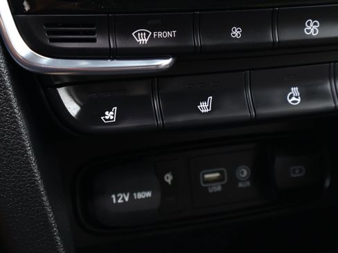 Used 2020 Hyundai Santa Fe Limited image 30