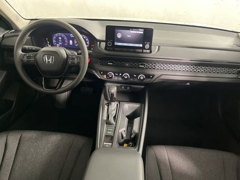 Used 2025 Honda Accord SE image 15