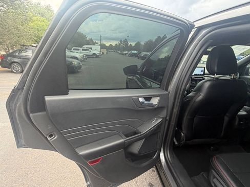 Used 2026 Ford Escape ST-Line AWD/4WD image 16