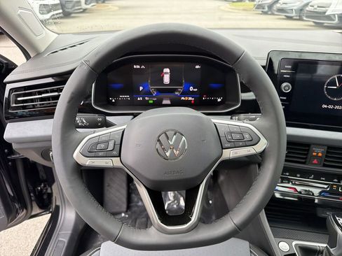New 2026 Volkswagen Jetta SE image 22
