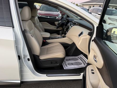 Used 2020 Nissan Murano Platinum FWD image 13