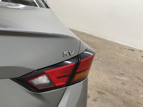 Used 2023 Nissan Altima 2.5 SV image 11