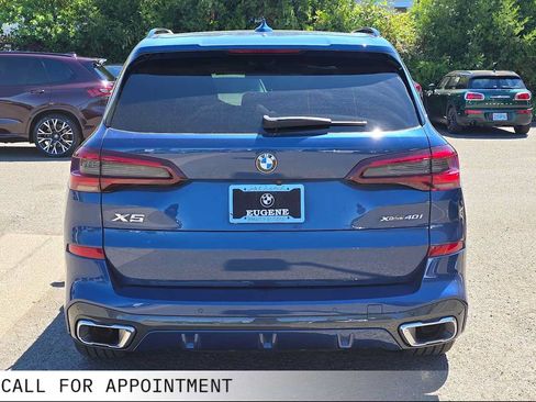 Used 2023 BMW X5 xDrive40i w/ M Sport Package AWD/4WD image 4