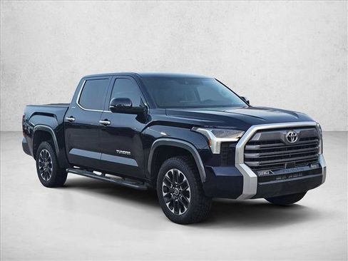 Used 2024 Toyota Tundra Limited image 3