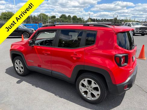 Used 2019 Jeep Renegade Latitude w/ Cold Weather Group AWD/4WD image 7