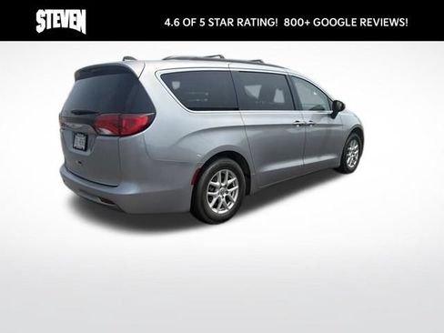 Used 2021 Chrysler Voyager Lxi FWD image 6