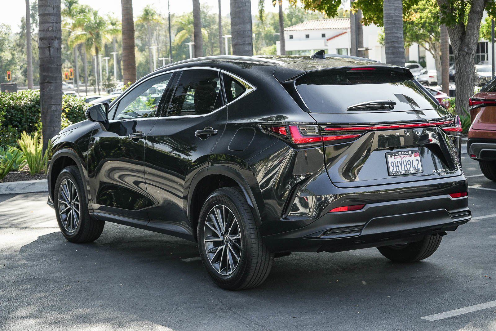 Used 2024 Lexus NX 350h AWD w/ Vision Package image 4