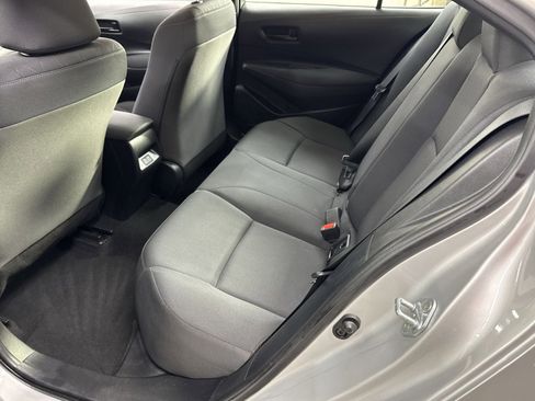 Used 2023 Toyota Corolla LE image 28