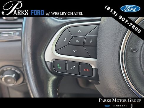 Used 2020 Jeep Compass Limited image 28