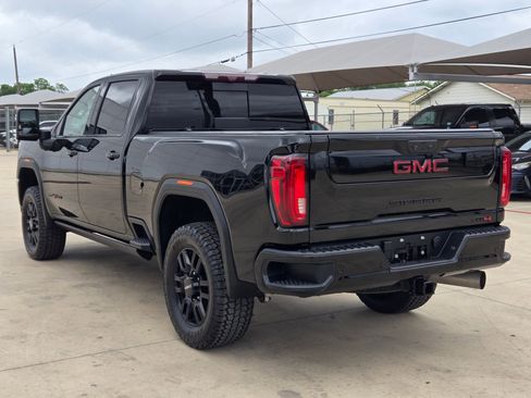 Certified 2021 GMC Sierra 2500 AT4 w/ AT4 Premium Plus Package AWD/4WD image 5