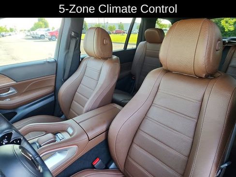 Used 2025 Mercedes-Benz GLS 450 4MATIC image 20