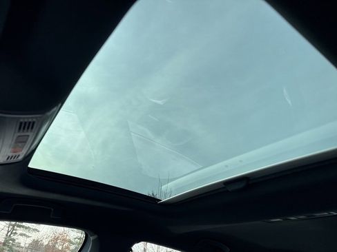 Used 2025 Volkswagen Jetta GLI Autobahn image 29