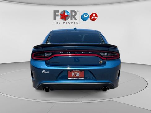 Used 2023 Dodge Charger Scat Pack w/ Technology Group RWD image 4