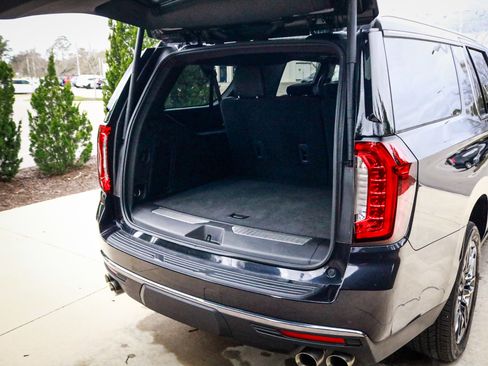 Used 2024 GMC Yukon XL Denali Ultimate image 34