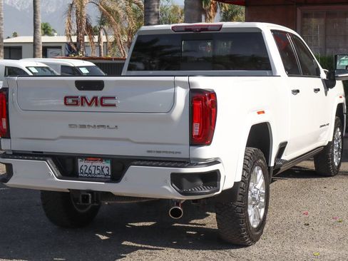 Used 2022 GMC Sierra 2500 Denali w/ Denali Ultimate Package AWD/4WD image 11