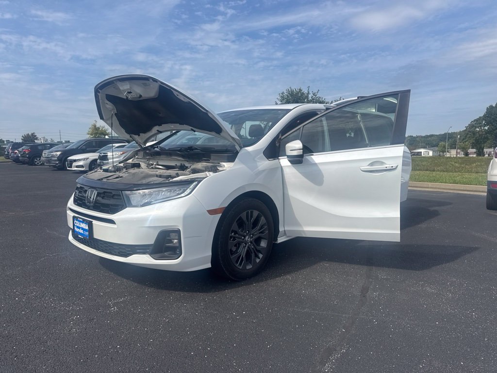 Used 2025 Honda Odyssey Touring image 21
