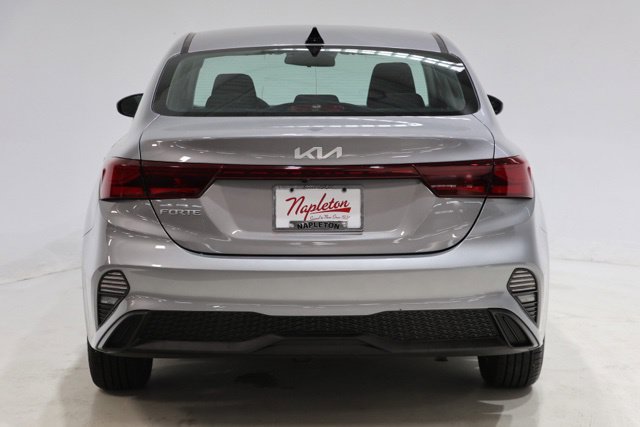 Used 2024 Kia Forte LXS FWD image 6