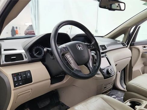 Used 2016 Honda Odyssey Touring image 22