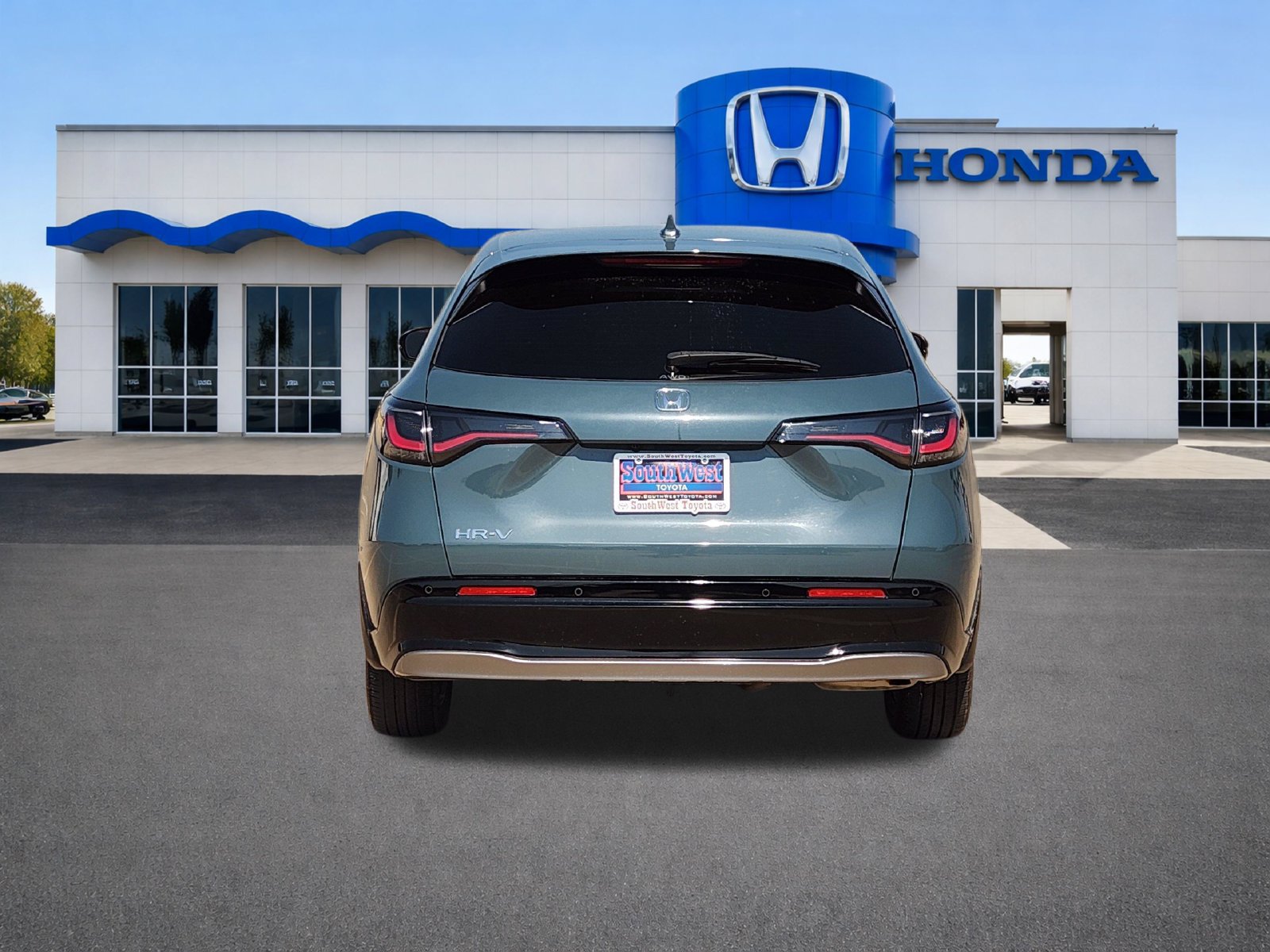 Used 2024 Honda HR-V EX-L image 8