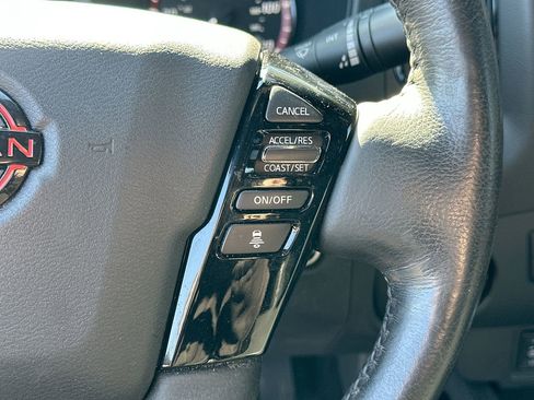 Used 2022 Nissan Frontier PRO-4X w/ Pro-4X Premium Package image 27