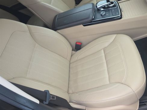 Used 2018 Mercedes-Benz GLE 350 4MATIC image 10